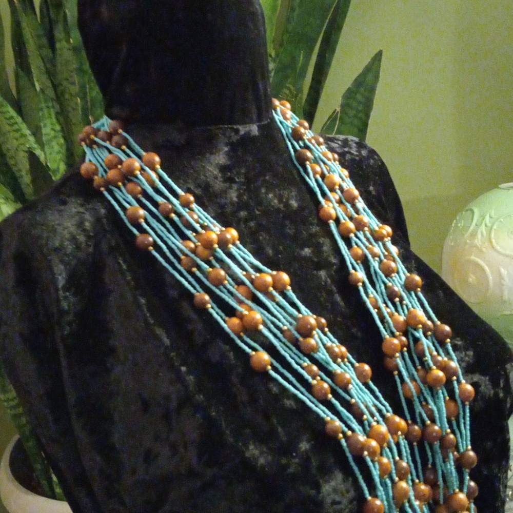 Joan Rivers Turquoise and Brown Beaded Necklace. 34 In Long.